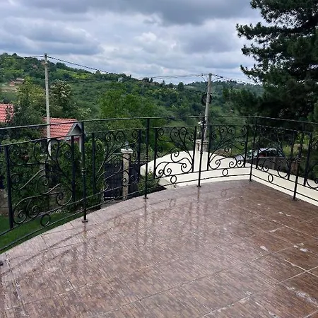 Villa Viktoria *